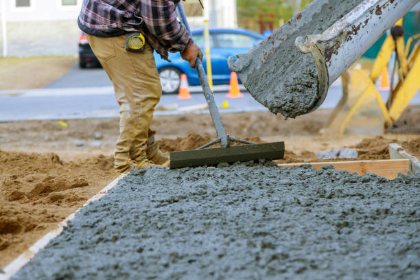 Best Concrete Walkway Installation  in Johnstonville, CA